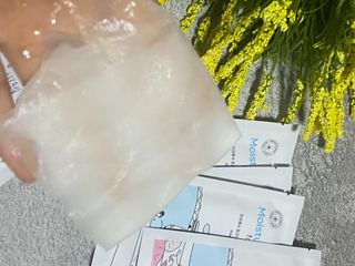 세뚜아(Cettua) [세뚜아] 모이스처 밸런싱 페이셜 마스크 Cettua Moisture Balancing Facial Mask 5매 — 5점을 준 리뷰어가 2024년 5월 올린 사용 사진