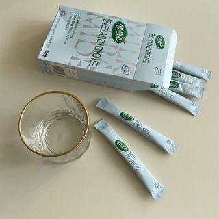 셀렉스스포츠 셀렉스 밀크세라마이드 저분자피쉬콜라겐 28포 X 1박스 — 5점을 준 리뷰어가 2021년 6월 올린 사용 사진