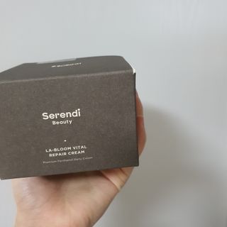 세렌디뷰티 라블룸 바이탈 리페어 크림 — 5점을 준 리뷰어가 2021년 3월 올린 사용 사진