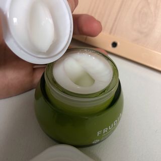 [후르디아] 민감피부 수분크림 비건 아보카도 크림 — 5점을 준 리뷰어가 2022년 10월 올린 사용 사진