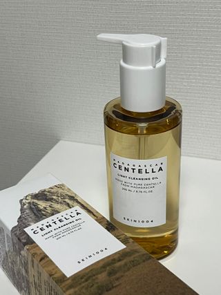 스킨1004 [SKIN1004] 마다가스카르 센텔라 라이트 클렌징 오일 200ml — 2점을 준 리뷰어가 2024년 7월 올린 사용 사진