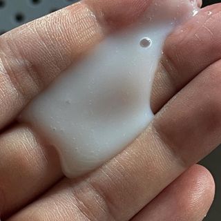 방방곳곳 편림초 마이크로바이옴 샴푸 — 5점을 준 리뷰어가 2022년 3월 올린 사용 사진