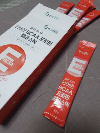 [인디닥터] 타이탄 BCAA 프로틴 젤리스틱 — 5점을 준 리뷰어가 2022년 6월 올린 사용 사진