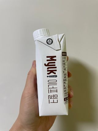 이너프 뮐크 초콜릿맛 — 5점을 준 리뷰어가 2022년 9월 올린 사용 사진