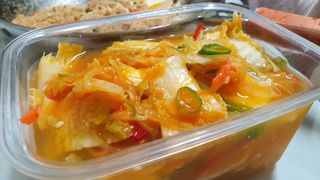 셰프애찬 단호박 백김치 1kg — 5점을 준 리뷰어가 2022년 10월 올린 사용 사진