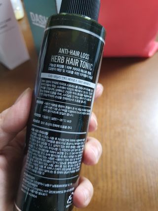 다슈코리아 다슈 데일리 안티 헤어로스 허브 헤어토닉 150ml — 5점을 준 리뷰어가 2021년 1월 올린 사용 사진