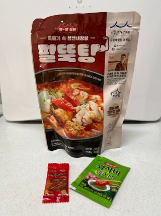소담스퀘어 상암 궁중해물탕조씨집 백년가게 조씨집 팔뚝탕1인분550g — 5점을 준 리뷰어가 2022년 12월 올린 사용 사진
