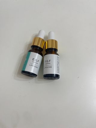 랑팡 EGF+FGF 10ppm 리포좀 앰플 원액 10ml — 5점을 준 리뷰어가 2021년 11월 올린 사용 사진
