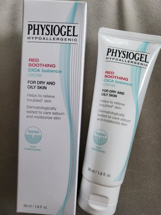 피지오겔 레드수딩 시카밸런스 크림 50ml — 5점을 준 리뷰어가 2022년 4월 올린 사용 사진
