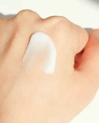 피지오겔 레드수딩 시카밸런스 크림 50ml — 5점을 준 리뷰어가 2022년 4월 올린 사용 사진