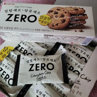 ZERO (초콜릿 칩 쿠키, 카카오 케이크, 후르츠 젤리, 아이스 콜라, 아이스 초코바) — 5점을 준 리뷰어가 2022년 6월 올린 사용 사진