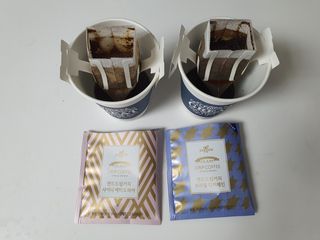 (주)쟈뎅 쟈뎅 클래스 핸드 드립 커피 10P 2종_디카페인 1종+랜덤 플레이버 1종 — 4점을 준 리뷰어가 2021년 4월 올린 사용 사진
