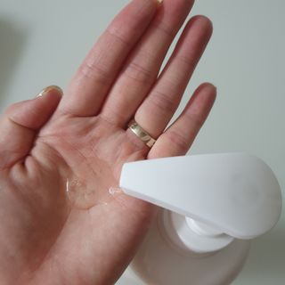 프리[닥터문] 유산균 락토케어 질경초 여성청결제 1000ml (젤타입) — 5점을 준 리뷰어가 2022년 7월 올린 사용 사진