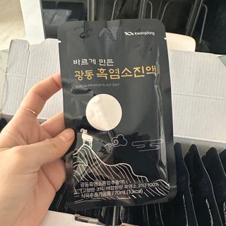 광동생활건강 MF [광동] 바르게 만든 광동 흑염소 진액 70ml * 30포 1박스 — 4.5점을 준 리뷰어가 2024년 5월 올린 사용 사진