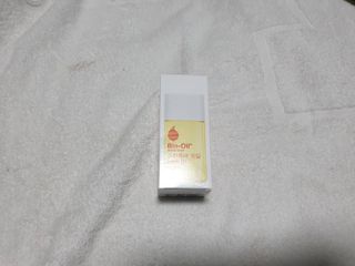 바이오오일 [바이오-오일] 스킨케어 오일 내추럴 60ml — 5점을 준 리뷰어가 2021년 10월 올린 사용 사진