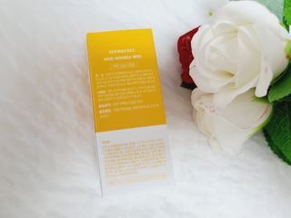 체르엠 스템앤셀 비타민 브라이트닝 에센스 30ml 1개 — 5점을 준 리뷰어가 2021년 10월 올린 사용 사진