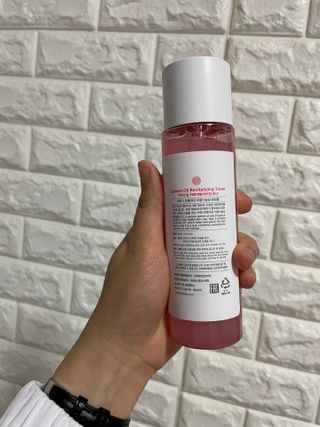 아이앤립 / EYENLIP 아이앤립 연어오일 리바이탈라이징 토너 — 5점을 준 리뷰어가 2021년 3월 올린 사용 사진