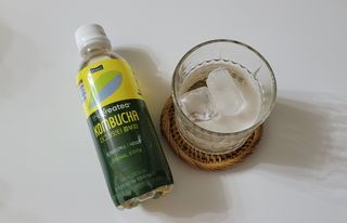 더그레잇티 콤부차 300ml *12개입 (오리지널 6개+베리리치 6개) — 5점을 준 리뷰어가 2022년 7월 올린 사용 사진