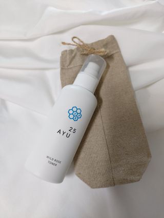 AYU25[아유트웬티파이브] 피부건강에 꼭 필요한 pH 약산성 와일드 로즈토너 — 5점을 준 리뷰어가 2021년 4월 올린 사용 사진