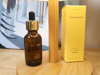 스킨큐어 산다화 비타민c 화이트닝 에센스 30ml — 5점을 준 리뷰어가 2024년 1월 올린 사용 사진