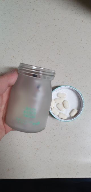 체인미 엘라스틴 콜라겐으로 이뻐진데이 500mg x 30정 — 5점을 준 리뷰어가 2021년 12월 올린 사용 사진