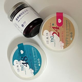 요그앤오트 그릭요거트 24 150g +  그릭요거트 48 150g + 블루베리 콤포트 — 5점을 준 리뷰어가 2022년 6월 올린 사용 사진