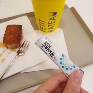 프리마인 유산균 국가지정연구소 선정, 살아있는 생유산균 200억 마리의 힘. 유산균n굿바이옴플러스 — 5점을 준 리뷰어가 2021년 10월 올린 사용 사진