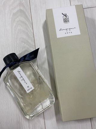 디어포레스트 쁘띠 플라워 디퓨저 시리즈 — 5점을 준 리뷰어가 2022년 7월 올린 사용 사진