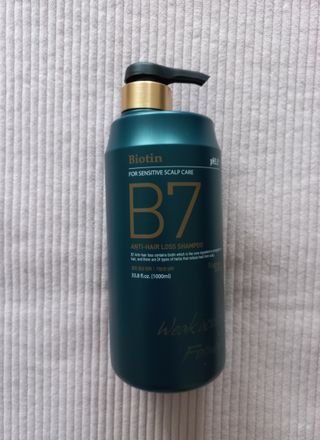[포레스트스토리] 탈모증상완화 샴푸 1,000ml — 5점을 준 리뷰어가 2022년 3월 올린 사용 사진