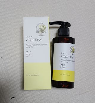 라라로즈데이 시즌2 여성청결제 200ml 아로마 페미민 클렌저, 독일더마인증 — 4.5점을 준 리뷰어가 2021년 9월 올린 사용 사진