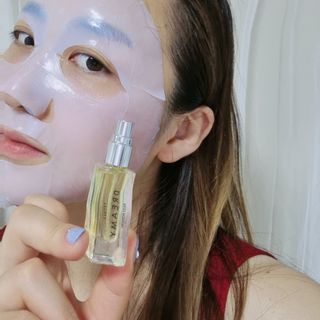 리브얼 | LIVALL 바이오셀룰로오스 마스크 레스트 앤 글로우 33ml  x 3개입 — 5점을 준 리뷰어가 2022년 6월 올린 사용 사진