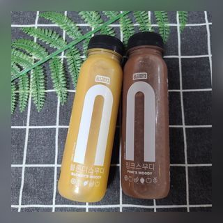 BLENDY'S 핑크 스무디+블론디 스무디 — 5점을 준 리뷰어가 2021년 10월 올린 사용 사진