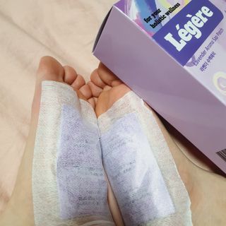 [레제르] 아로마 수액패치 발패치 30매입 -라벤더향/유칼립투스향/대나무향 — 5점을 준 리뷰어가 2022년 4월 올린 사용 사진