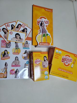 [광동제약] 비타500데일리스틱70포&굿즈3종 — 5점을 준 리뷰어가 2021년 10월 올린 사용 사진