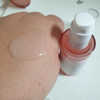 아이앤립 / EYENLIP 아이앤립 연어오일 리바이탈라이징 앰플 — 5점을 준 리뷰어가 2021년 3월 올린 사용 사진