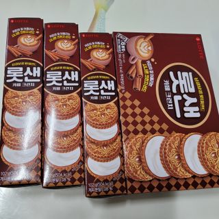 롯데제과 롯샌 카페크런치 — 5점을 준 리뷰어가 2021년 10월 올린 사용 사진