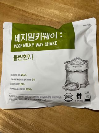 클린24시간  클린한끼 쉐이크 1세트 (5개) — 5점을 준 리뷰어가 2022년 10월 올린 사용 사진