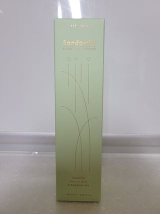 스킨큐어 산다화 순한 클렌징 동백 오일 200ml — 4점을 준 리뷰어가 2023년 5월 올린 사용 사진