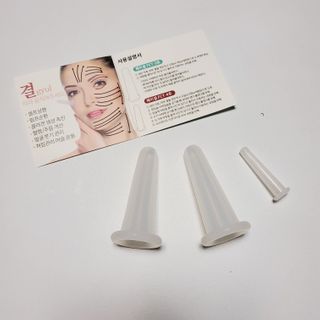 메디미케이알 커핑테라피 실리콘부항마사지 리프팅 페이스+바디 안티 셀룰 라이트 6pcs — 4점을 준 리뷰어가 2021년 2월 올린 사용 사진