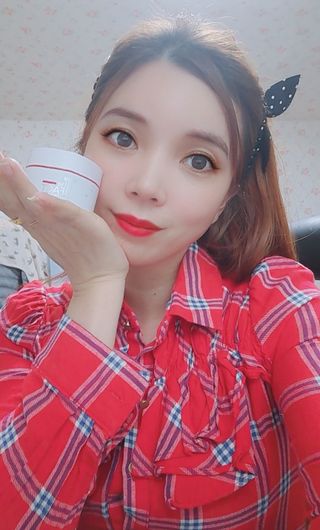 The Fact 더 팩트 내추럴 에스에프엔 에이틴 시니어 크림 — 5점을 준 리뷰어가 2021년 3월 올린 사용 사진