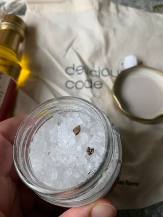[딜리셔스코드] 타르투피 알레산드로 로시 트러플 소금 100g +트러플 오일 100ml set — 5점을 준 리뷰어가 2022년 6월 올린 사용 사진
