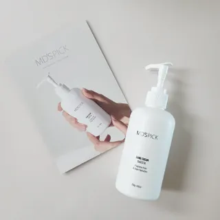 엠디스픽 무향 바리스타 핸드크림 대용량 250g — 5점을 준 리뷰어가 2022년 11월 올린 사용 사진