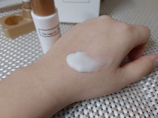 더사가오브수 [사가수] 효혜윤 보태니컬 에너지 에센스인로션 20ml /아이포올 스틱 3g — 5점을 준 리뷰어가 2023년 2월 올린 사용 사진