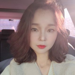 [블랙루즈]하프앤하프틴트 10종 中 택1+랜덤1 — 5점을 준 리뷰어가 2021년 2월 올린 사용 사진