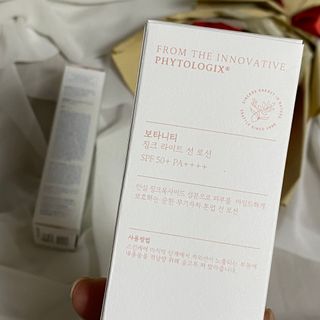 보타니티 촉촉수분자차 아쿠아핏 선 에센스 50ml + 보송톤업자차 징크 선 로션 50ml SPF50+ PA++++ (4/25) — 5점을 준 리뷰어가 2022년 5월 올린 사용 사진