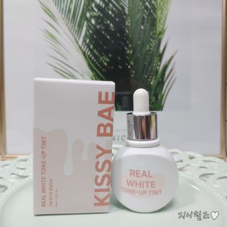 KISSY BAE 키시베이 키시베이 리얼화이트 톤업틴트 — 5점을 준 리뷰어가 2021년 8월 올린 사용 사진