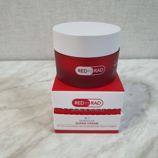 레드투래드 센서티브 슈퍼 크림 50ml — 5점을 준 리뷰어가 2021년 11월 올린 사용 사진