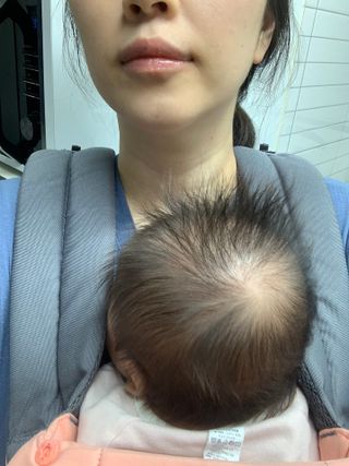 유세린 아쿠아퍼 리페어링 오인트먼트 1개 + 아쿠아퍼 SOS 립 리페어 1개 — 4.5점을 준 리뷰어가 2022년 2월 올린 사용 사진