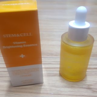 체르엠 스템앤셀 비타민 브라이트닝 에센스 30ml 1개 — 4점을 준 리뷰어가 2021년 9월 올린 사용 사진