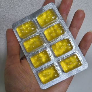 마요라 히말라야 솔트 캔디 2종-페퍼민트 맛, 라임민트 맛 — 3.5점을 준 리뷰어가 2022년 11월 올린 사용 사진